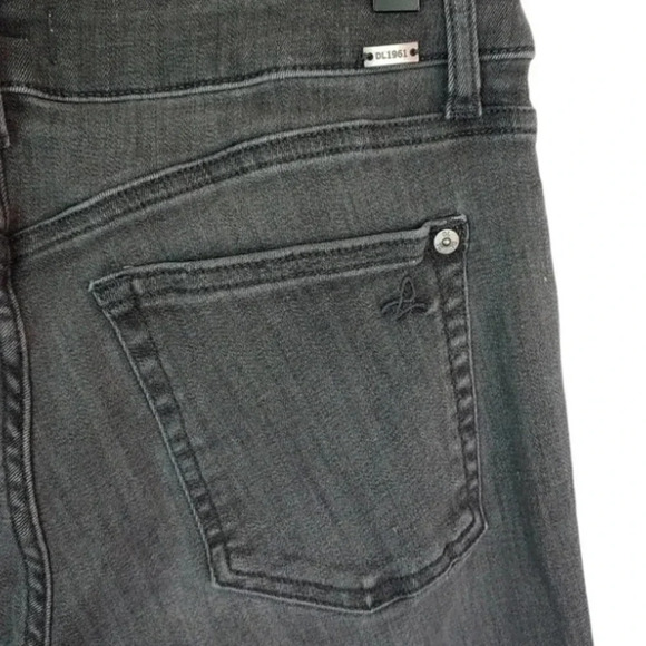 DL1961 No 3 Instasculpt Skinny Jeans in Weathered - Picture 10 of 14